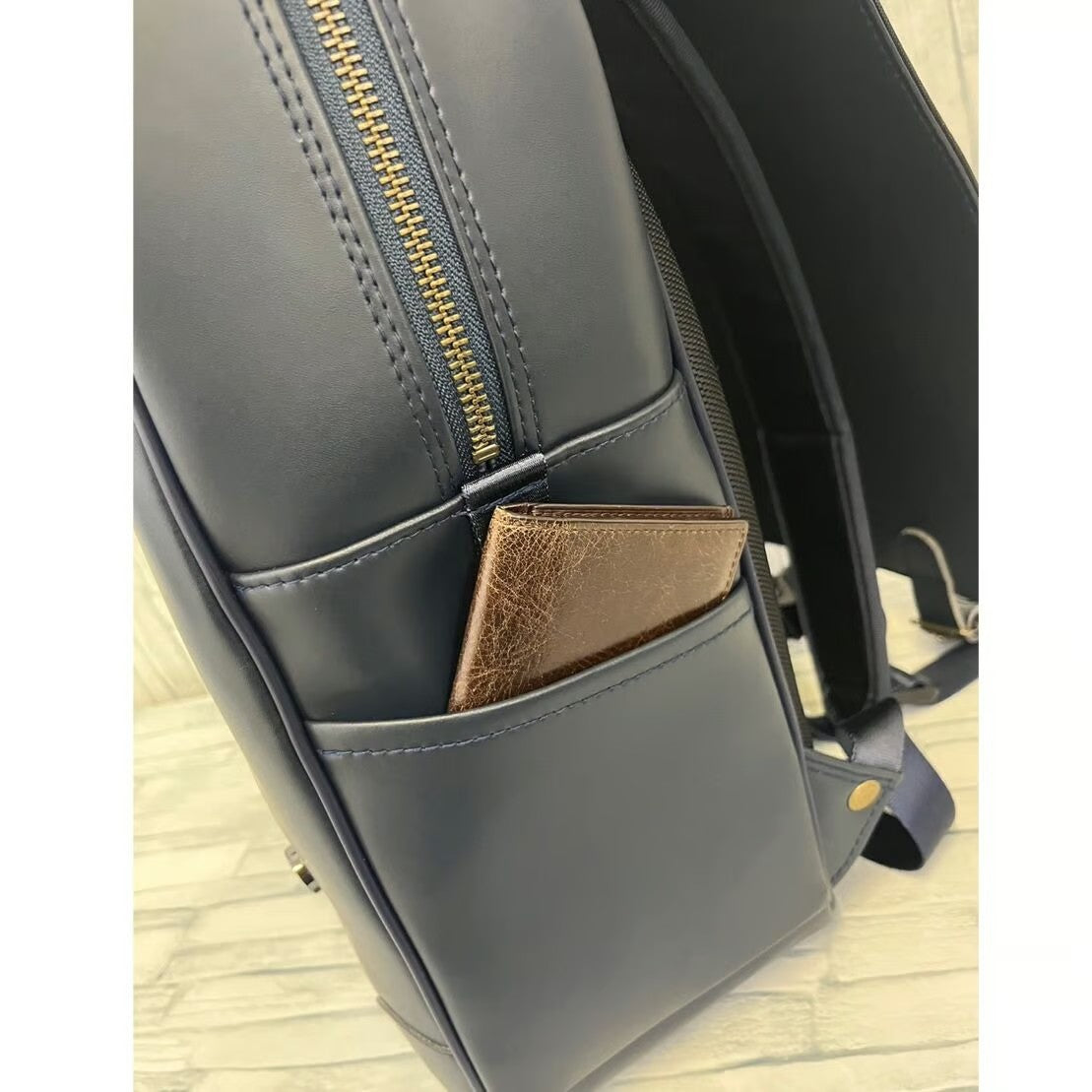 MITTAG　コントラスト